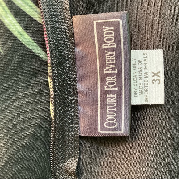 *altered* PUG 3X Floral Wiggle Dress - Picture 6 of 13